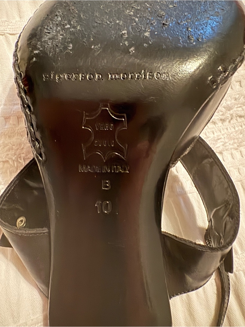 Sigerson Morrison Black Pointed T-Strap Heels with Stud Detail Size 10  Leather - Picture 6 of 9